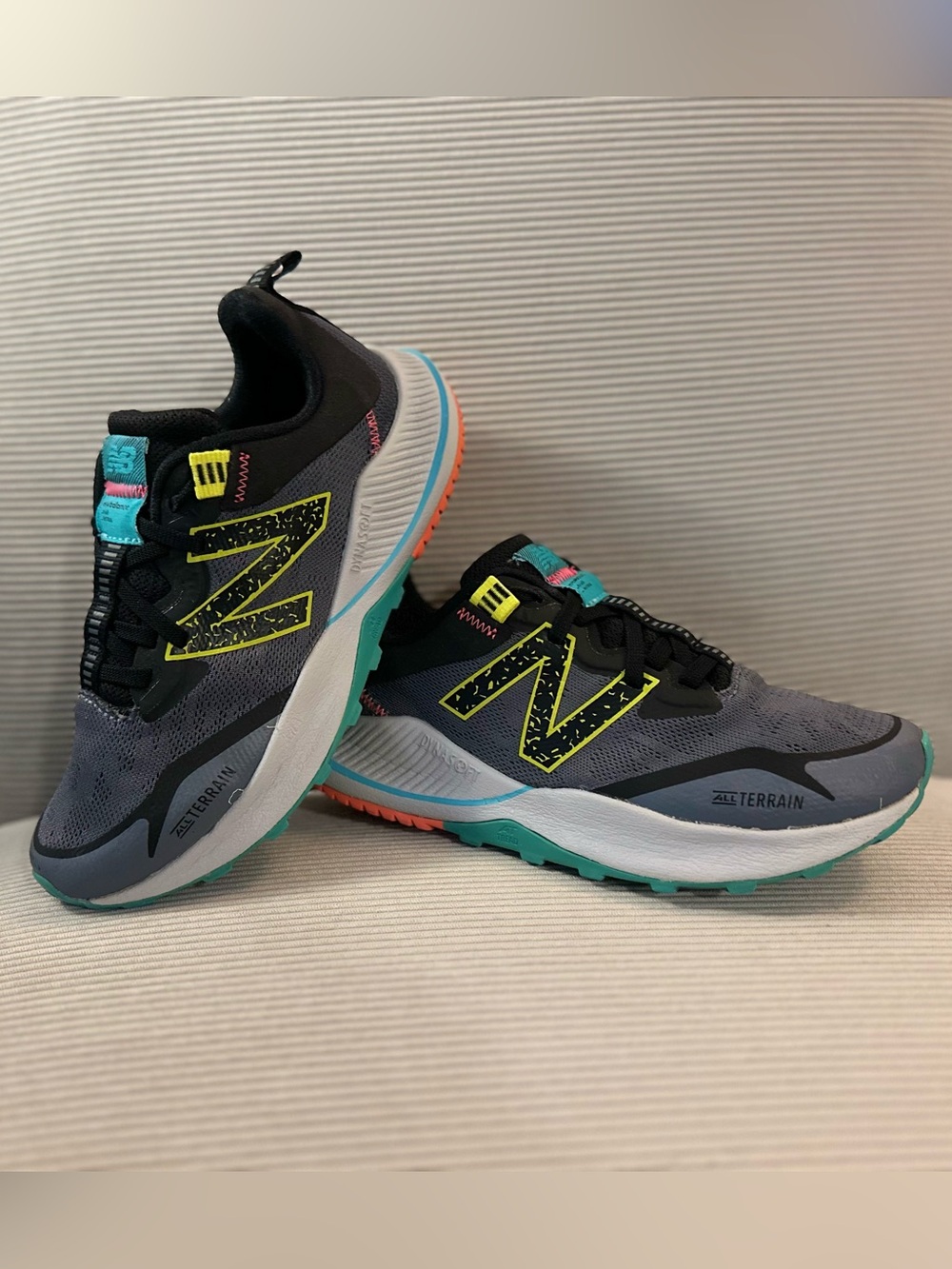 New Balance Women's DynaSoft Nitrel v4 Trail Running Shoes size 7